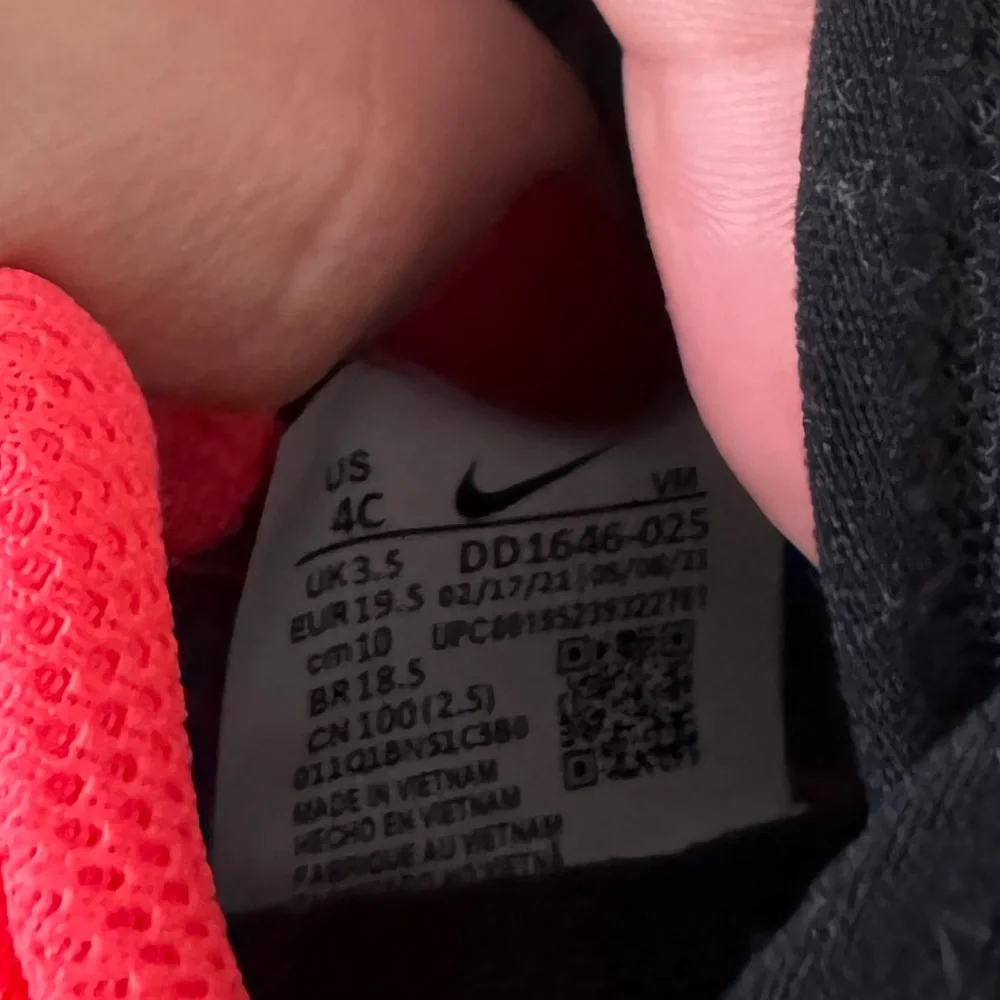 Nike air max 270 black red white 4c